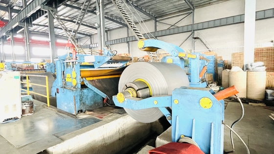 Maszyna do cięcia blachy stalowej na zimno 2200 mm Wilder Metal Slitter