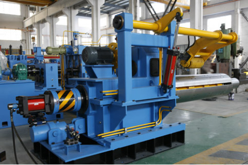 MA-(0,4 ~ 4) × 1600mm High Precision Slitting Line Szerokość paska jest zmienna 600mm. 1000mm, 1250mm, 1600mm, 1800mm