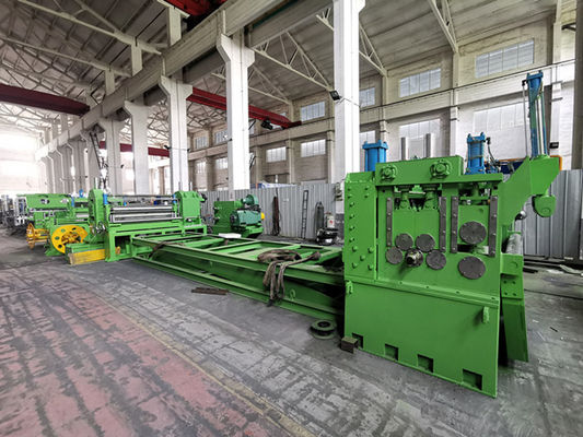Jednoramienna hydrauliczna maszyna do cięcia wzdłużnego o dużej prędkości do cewki stalowej 8000 kg typu lekkiego i używana do produkcji rur
