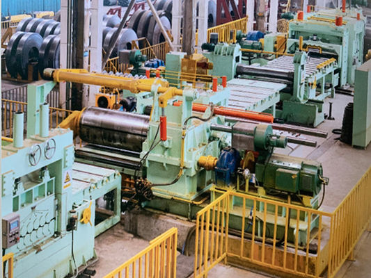 Połączona maszyna do cięcia wzdłużnego o wysokiej precyzji 2-8 mm 132 kW