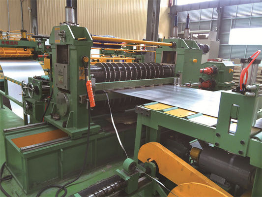 MA-(0,2 ~ 1) × 600 mm Linia do cięcia wzdłużnego cienkiej blachy do cewek 8000 kg z jednoramiennym rozwijakiem hydraulicznym wyprodukowanym przez Chiny