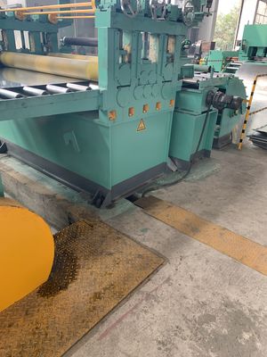 Linia do cięcia wzdłużnego o grubości 3-12 mm z hydraulicznym odwijarką typu ciężkiego