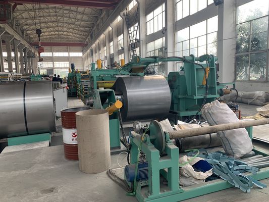 80 m / min Regulowana maszyna do cięcia wzdłużnego cewki metalowej 0,4-4 mm