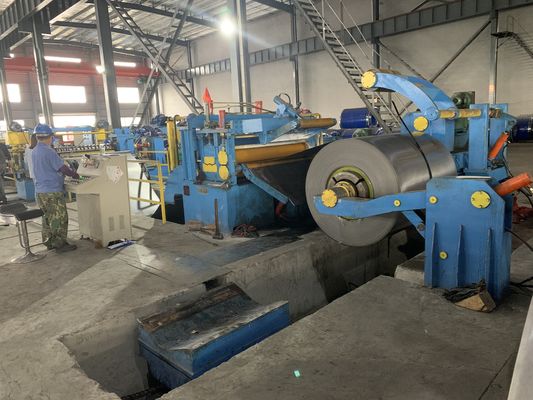 Maszyna do cięcia wzdłużnego taśm stalowych 1500 mm, precyzyjna linia do cięcia wzdłużnego o dużej prędkości