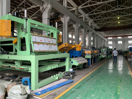 1300 mm 80 m / min Maszyna do cięcia wzdłużnego cewki metalowej do blachy ze stali węglowej